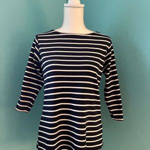 LL Bean Mariners top. Very good condition